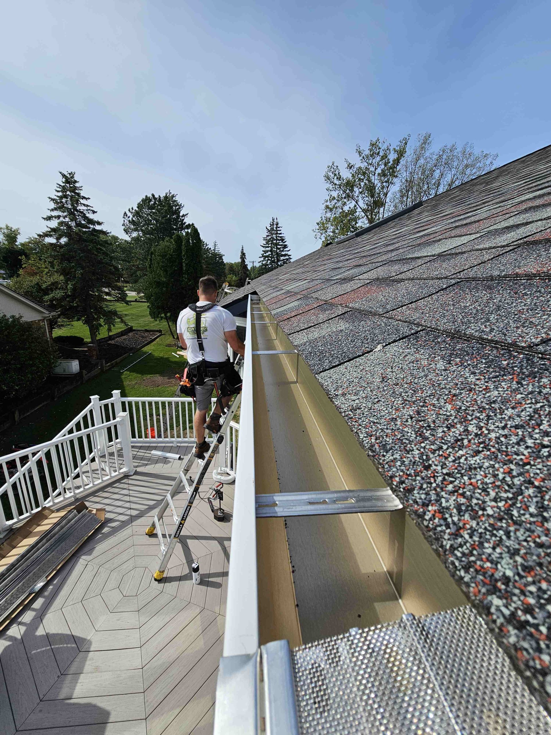 Gutter Cleaning and Installation Services in Rochester Hills, MI