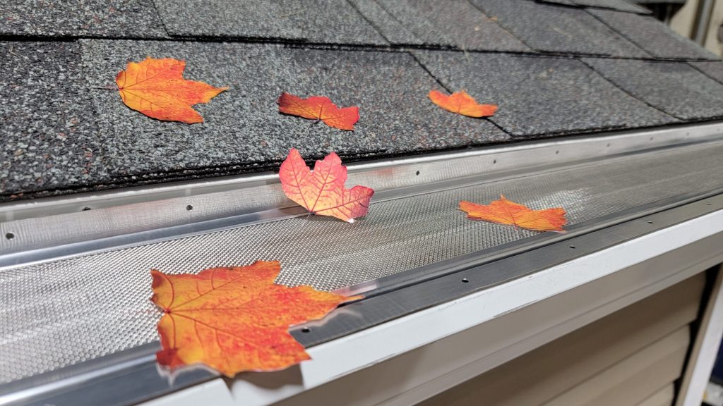 Gutter Cleaning and Installation Services in Rochester Hills, MI